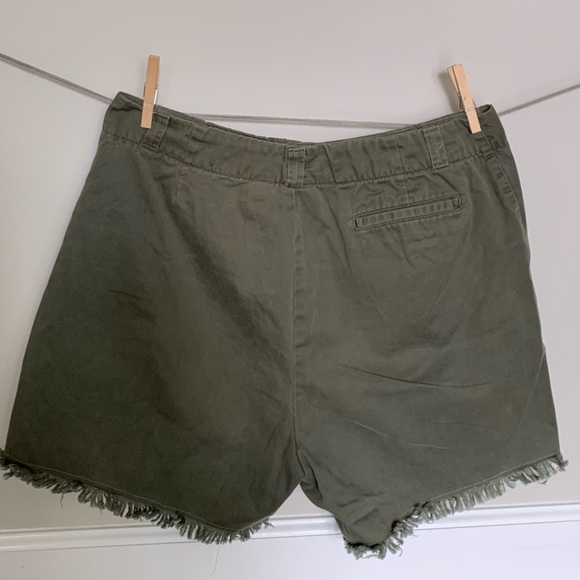 Mountain Lake soft short - Picture 2 of 4